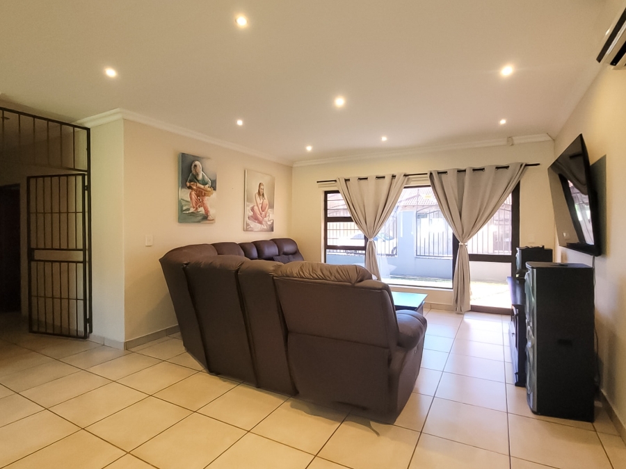3 Bedroom Property for Sale in Grimbeeck Park North West
